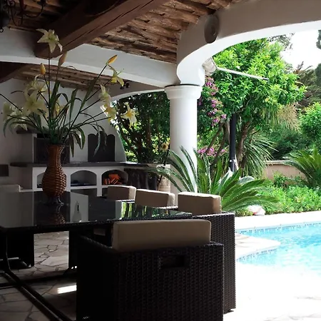 Provencale A Maxime, Golf De Saint Tropez