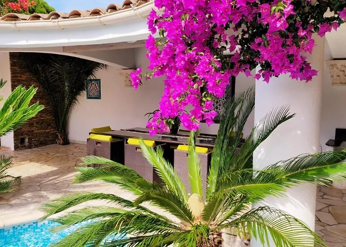 Provencale A Maxime, Golf De Saint Tropez * סן-מקסים