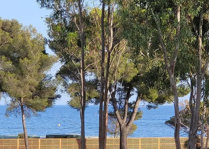 Provencale A Maxime, Golf De Saint Tropez סן-מקסים