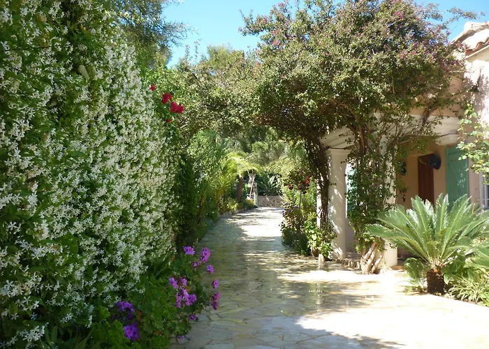 Provencale A Maxime, Golf De Saint Tropez