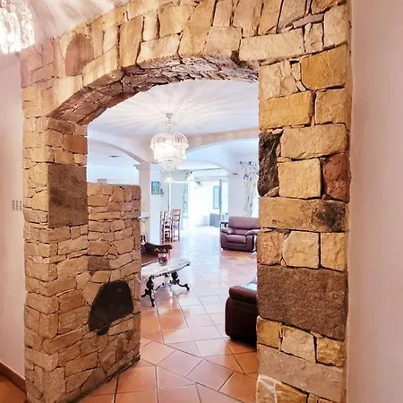 Provencale A Maxime, Golf De Saint Tropez סן-מקסים