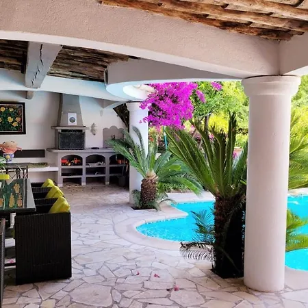 Provencale A Maxime, Golf De Saint Tropez Вілла Сент-Максім