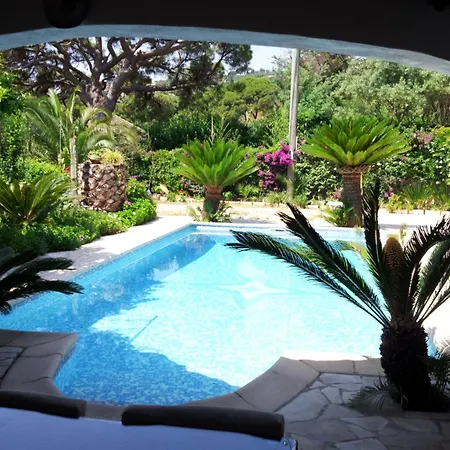 Provencale A Maxime, Golf De Saint Tropez סן-מקסים