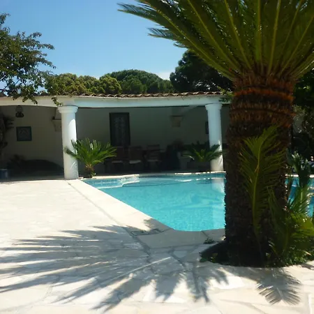 Provencale A Maxime, Golf De Saint Tropez Вілла Сент-Максім