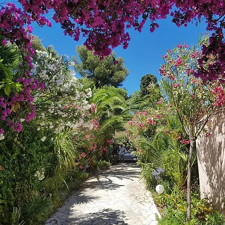 Provencale A Maxime, Golf De Saint Tropez * סן-מקסים