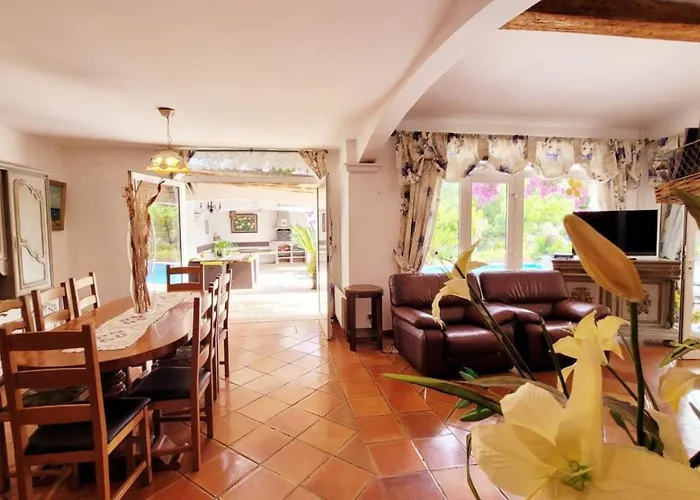 Villa Provencale A Maxime, Golf De Saint Tropez *