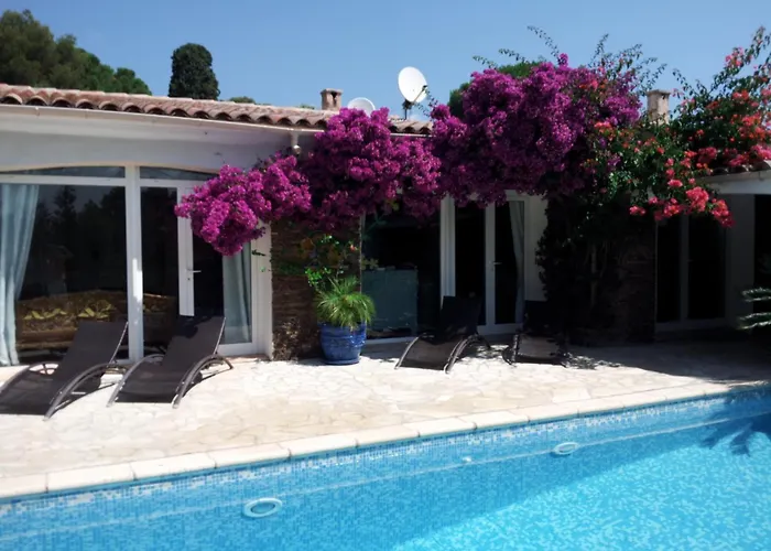 Provencale A Maxime, Golf De Saint Tropez