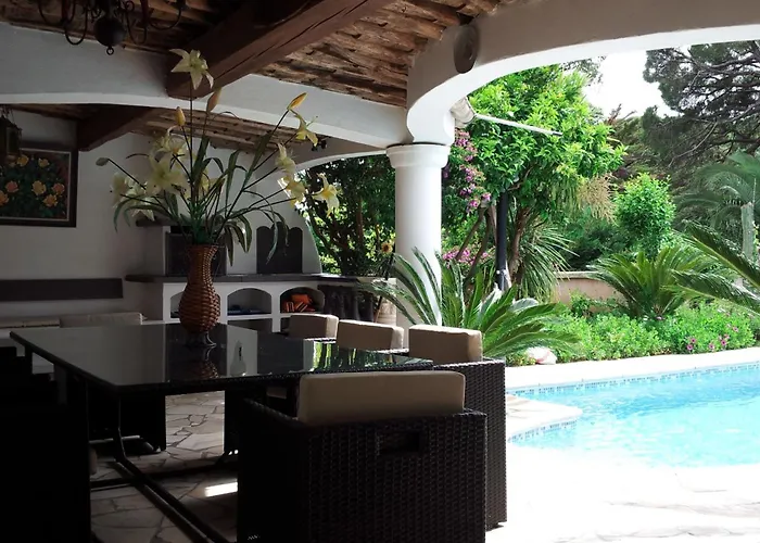 Provencale A Maxime, Golf De Saint Tropez